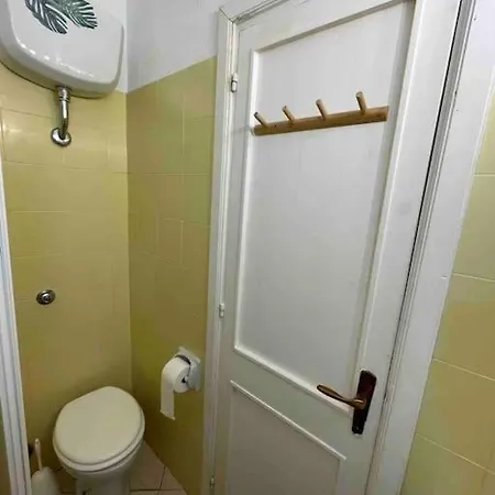 Bilocale Con Patio Nel Verde Cannigione
