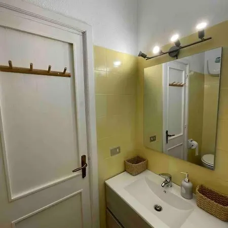 Bilocale Con Patio Nel Verde Apartamento *