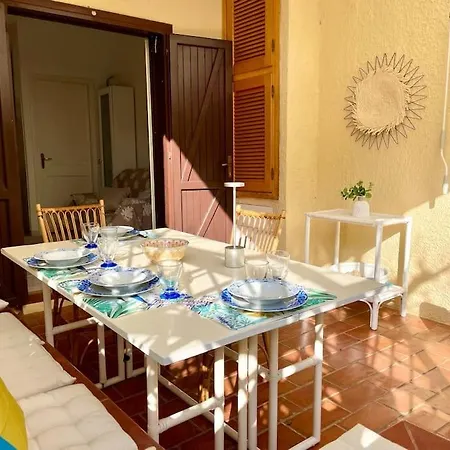Apartamento Bilocale Con Patio Nel Verde