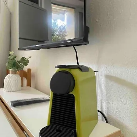 Apartamento Bilocale Con Patio Nel Verde *